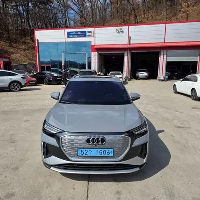 Audi Q4 e-tron 2023, 82091 км, за 32000000 KRW
