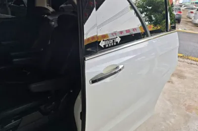 Honda Odyssey 2017, 95100 км, за 115778.15 CNY - фото 23