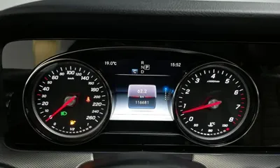 Mercedes-Benz E-Class 2018, 116681 км, за 18400000 KRW - фото 8