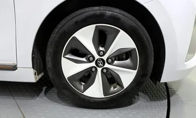 Hyundai Ioniq 2017, 104198 км, за 12400000 KRW - фото 33