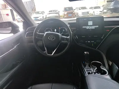 Toyota Camry 2023, 26200 км, за 128000 CNY - фото 10