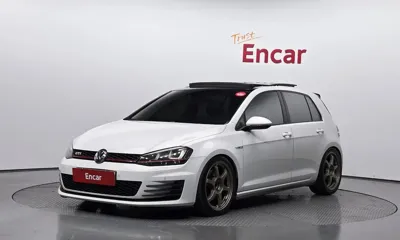 Volkswagen Golf · 2015 год