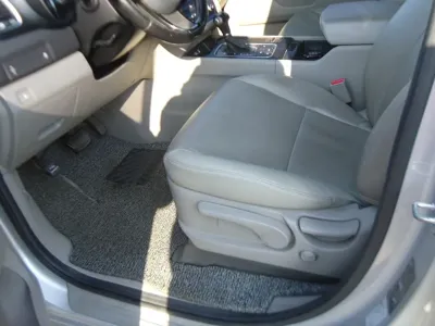 Kia Canival 2015, 252527 км, за 5800000 KRW - фото 10