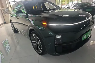 Li Auto L7 2024, 42800 км, за 236786.87 CNY
