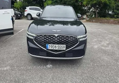 Genesis G90 · 2023 год