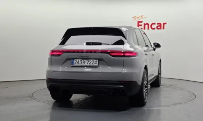 Porsche Cayenne 2023, 11480 км, за 112000000 KRW