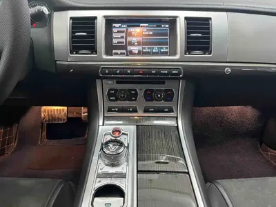 Jaguar XF 2015, 100000 км, за 48800 CNY - фото 13