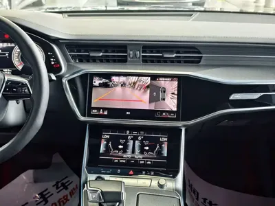 Audi A6L 2023, 51400 км, за 239899 CNY - фото 11