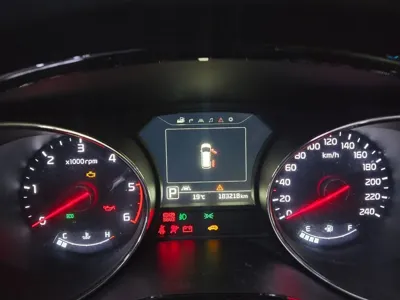 Kia Canival 2018, 183218 км, за 9500000 KRW - фото 7