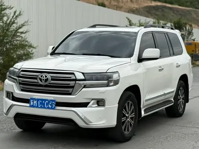 Toyota Land Cruiser 2009, 280000 км, за 210000 CNY - фото 1