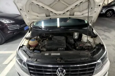 Volkswagen Jetta 2017, 64700 км, за 36804.21 CNY - фото 24