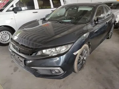 Honda Civic 2021, 79900 км, за 64200 CNY
