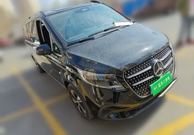 Mercedes-Benz Vito 2024, 18400 км, за 282829.51 CNY