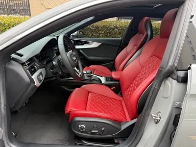 Audi S5 2021, 61000 км, за 249800 CNY - фото 9