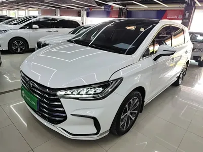 BYD MAX 2021, 85000 км, за 44600 CNY