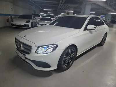 Mercedes-Benz E-Class · 2020 год