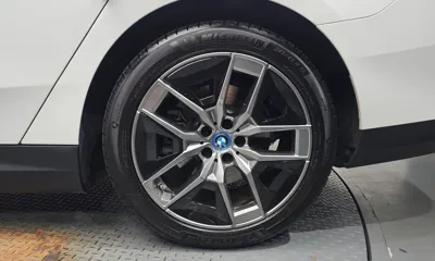 BMW i5 2024, 37811 км, за 55200000 KRW - фото 21