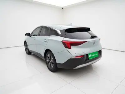 Buick Velite 6 2022, 55700 км, за 74723.28 CNY