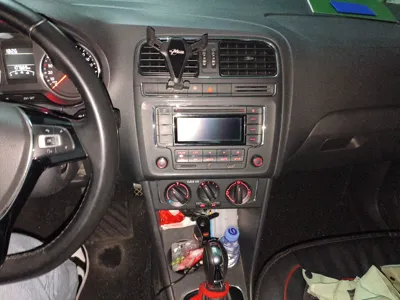 Volkswagen Polo 2016, 107600 км, за 33384.83 CNY - фото 14