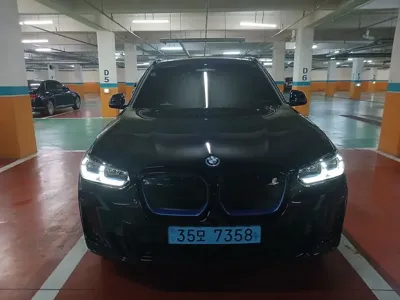 BMW iX3 · 2024 год