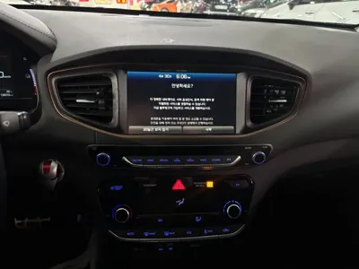Hyundai Ioniq 2018, 134015 км, за 10300000 KRW - фото 8