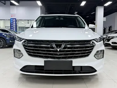 Wuling Victory 2022, 12000 км, за 112800 CNY