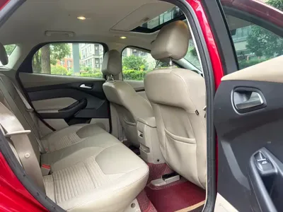 Ford Focus 2015, 88000 км, за 19800 CNY - фото 11
