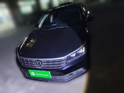 Volkswagen Passat 2016, 136100 км, за 51302.76 CNY