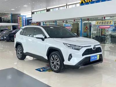 Toyota RAV4 2023, 51500 км, за 105800 CNY