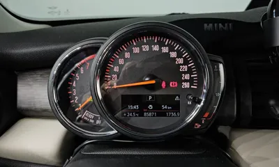 MINI Cooper 2018, 85871 км, за 13500000 KRW - фото 8
