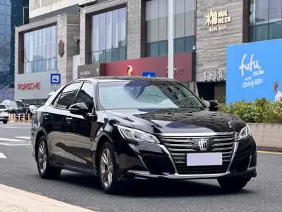Toyota Crown 2017, 69000 км, за 145800 CNY - фото 6