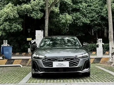 Audi 奥迪A5L 2025, 10000 км, за 199800 CNY - фото 2