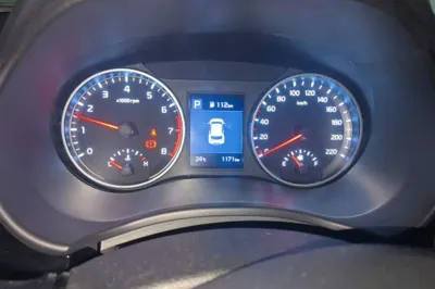 Kia kx1 Stonic 2026, 1100 км, за 76402.38 CNY - фото 8