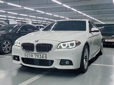 BMW 5-Series · 2016 год