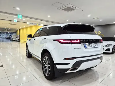 Land Rover Range Rover Evoque 2025, 23940 км, за 51900000 KRW - фото 3