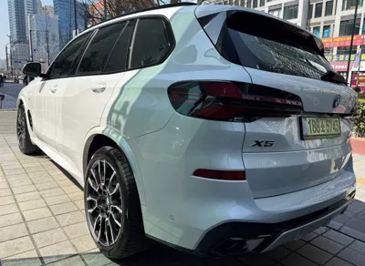 BMW X5 2026, 890 км, за 80700000 KRW