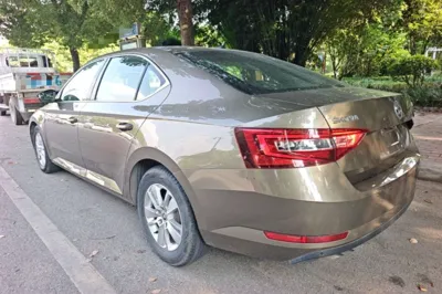 Skoda Superb 2016, 35200 км, за 58927.61 CNY