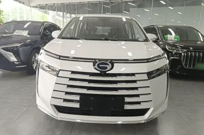GAC Trumpchi E8 New Energy 2024, 40000 км, за 154323.2 CNY