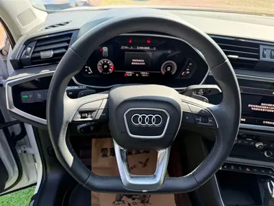 Audi Q3 2023, 23000 км, за 186800 CNY - фото 14