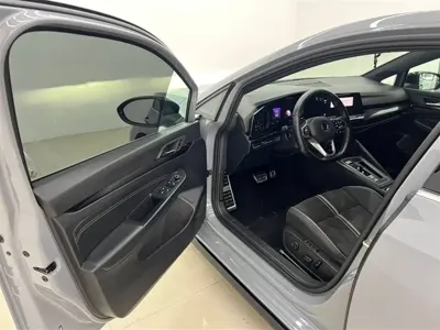 Volkswagen Golf 2023, 70000 км, за 118800 CNY - фото 9