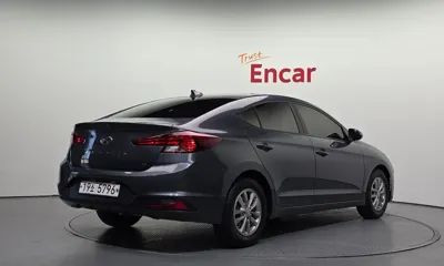 Hyundai Avante 2019, 67662 км, за 13800000 KRW