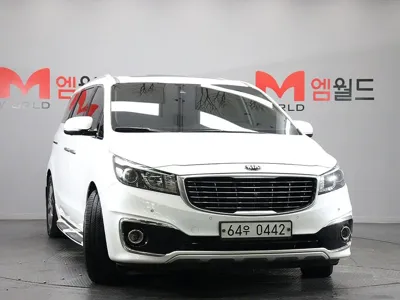 Kia Canival 2016, 196103 км, за 9900000 KRW