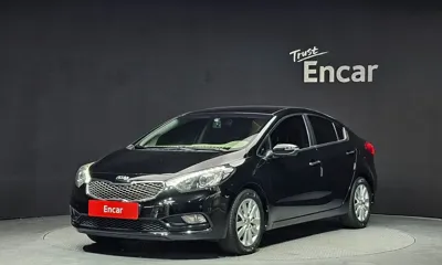 Kia K3 · 2013 год