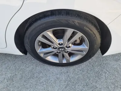 Hyundai Avante 2018, 114000 км, за 10800000 KRW - фото 17