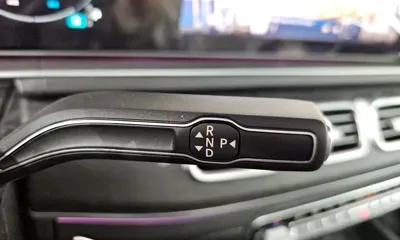 Mercedes-Benz GLS-Class 2025, 40 км, за 163000000 KRW - фото 9
