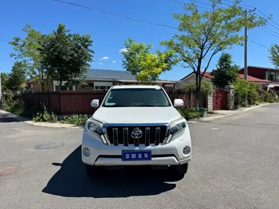 Toyota Prado 2016, 260000 км, за 188000 CNY