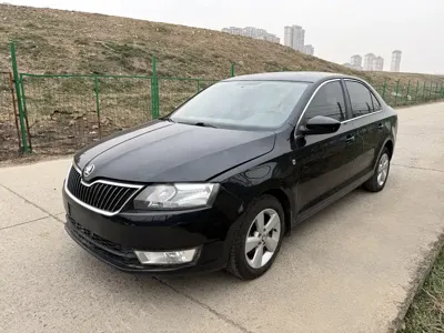 Skoda Rapid · 2013 год