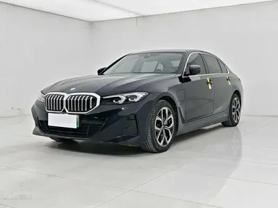 BMW i3 · 2024 год