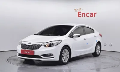 Kia K3 · 2013 год