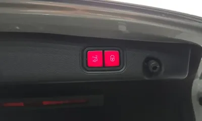 Mercedes-Benz E-Class 2022, 98612 км, за 40990000 KRW - фото 20